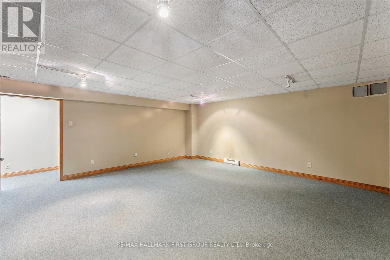 4 - 180 Mary Street Property Photo 4