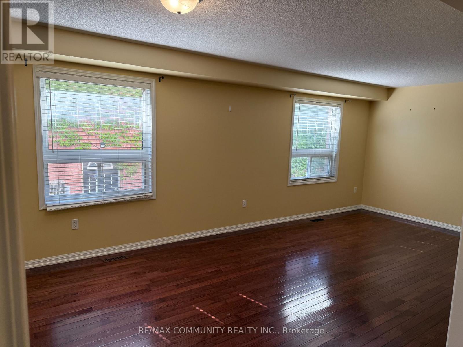 3 Baycliffe Drive Property Photo 5