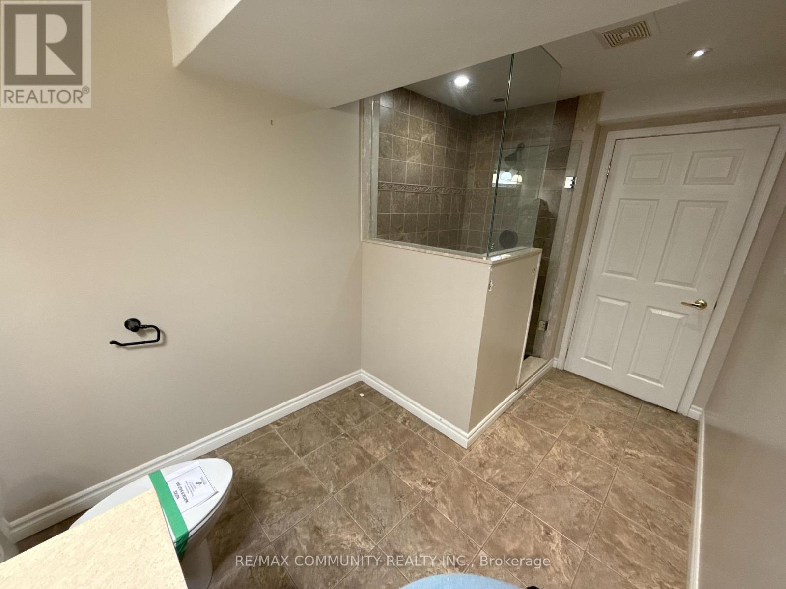 3 Baycliffe Drive Property Photo 39