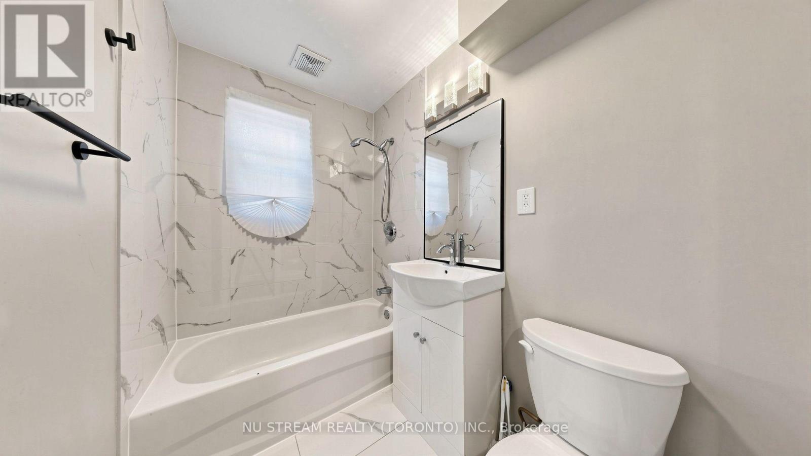 226 Oakridge Drive Property Photo 23