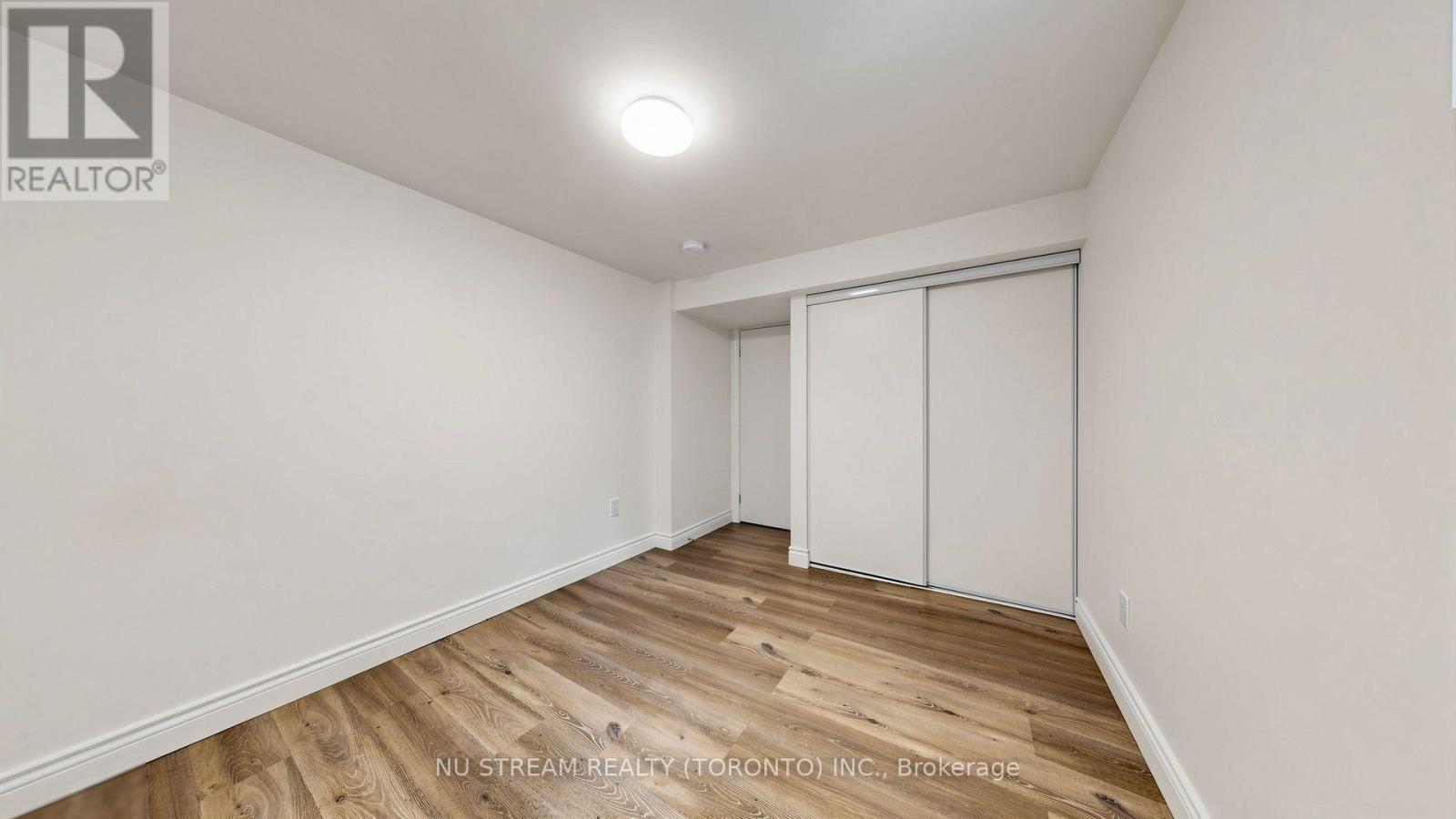226 Oakridge Drive Property Photo 29