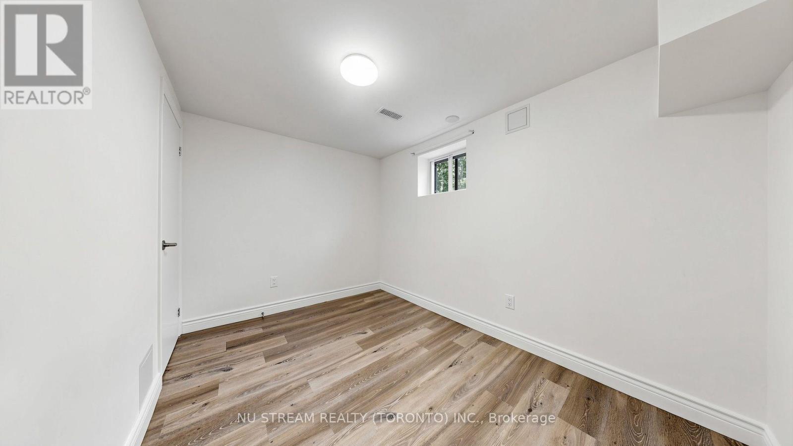 226 Oakridge Drive Property Photo 30