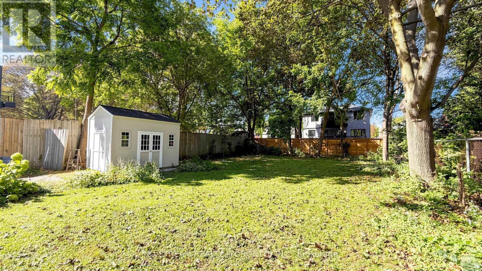 226 Oakridge Drive Property Photo 32