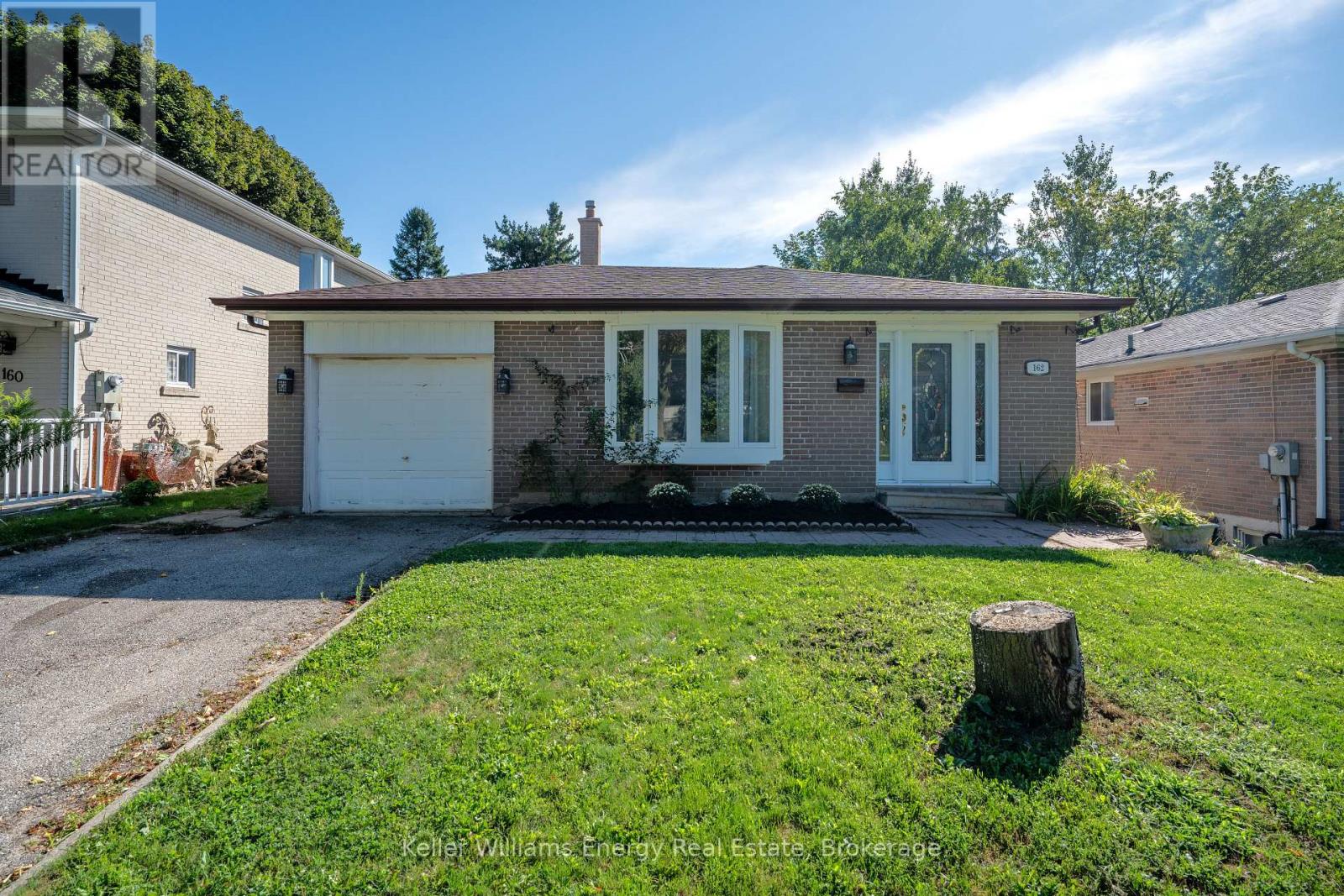 162 MERKLEY SQUARE