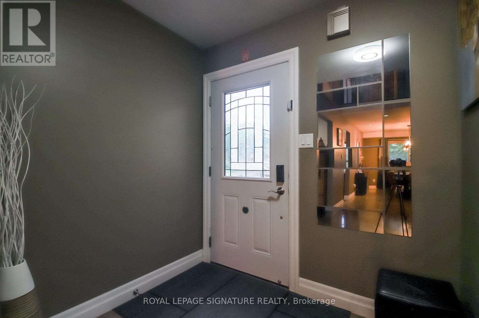 4 Upland Drive Property Photo 8