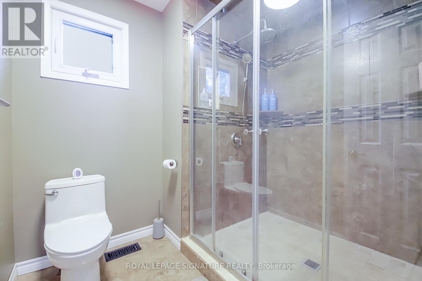 4 Upland Drive Property Photo 42