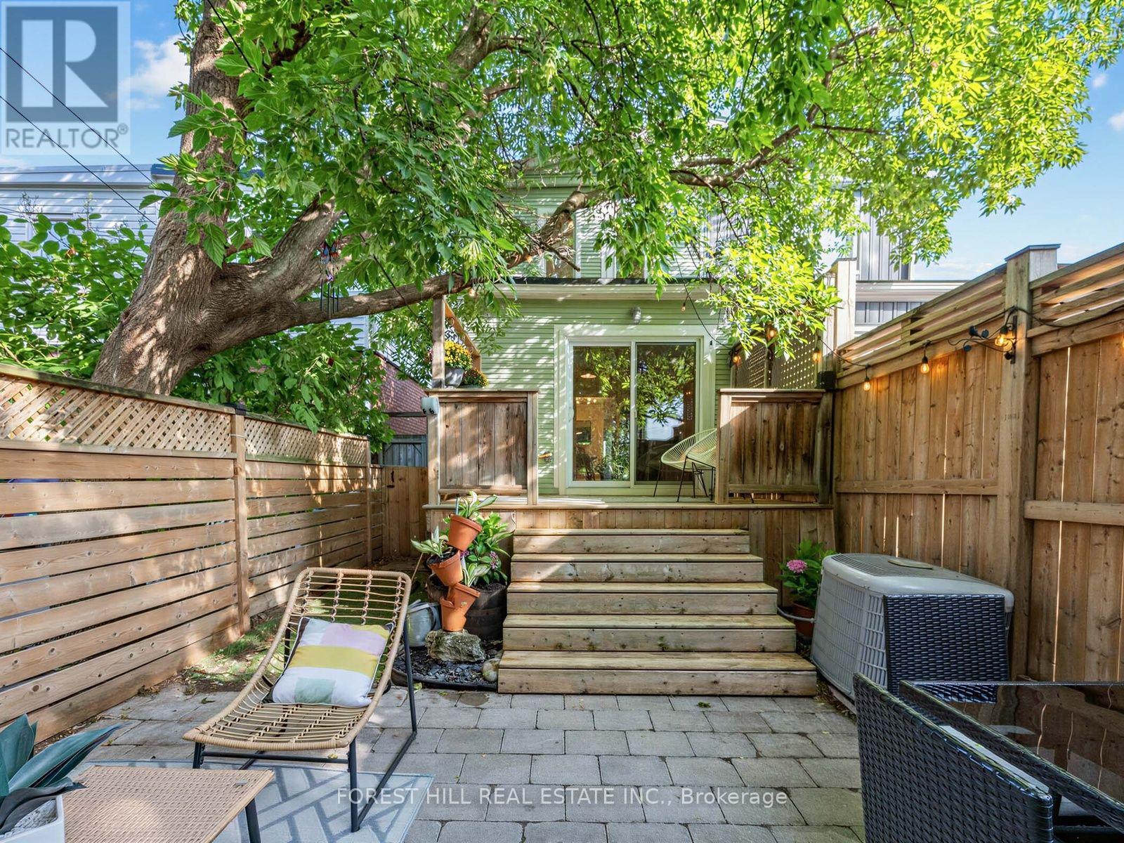2375 Gerrard Street E Property Photo 27