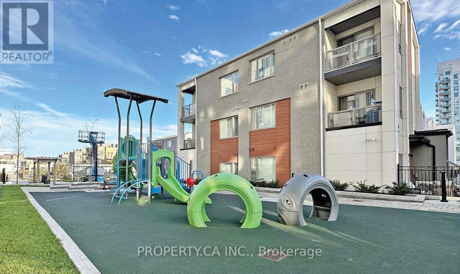 412 - 20 Orchid Place Drive Property Photo 27