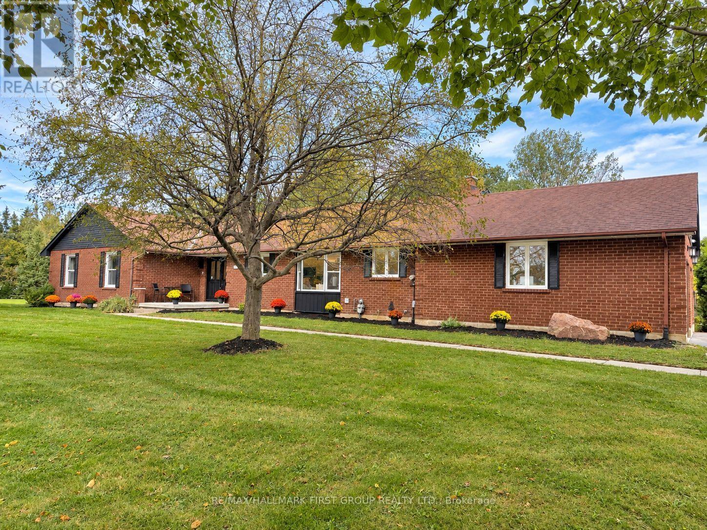 4275 Tooley Road Property Photo 1