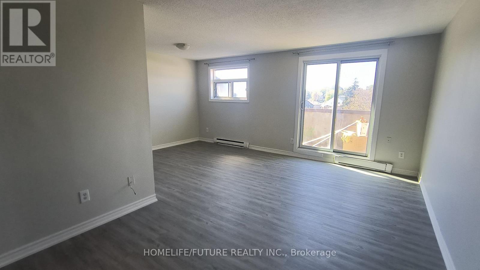 405 - 560 Bloor Street E Property Photo 7