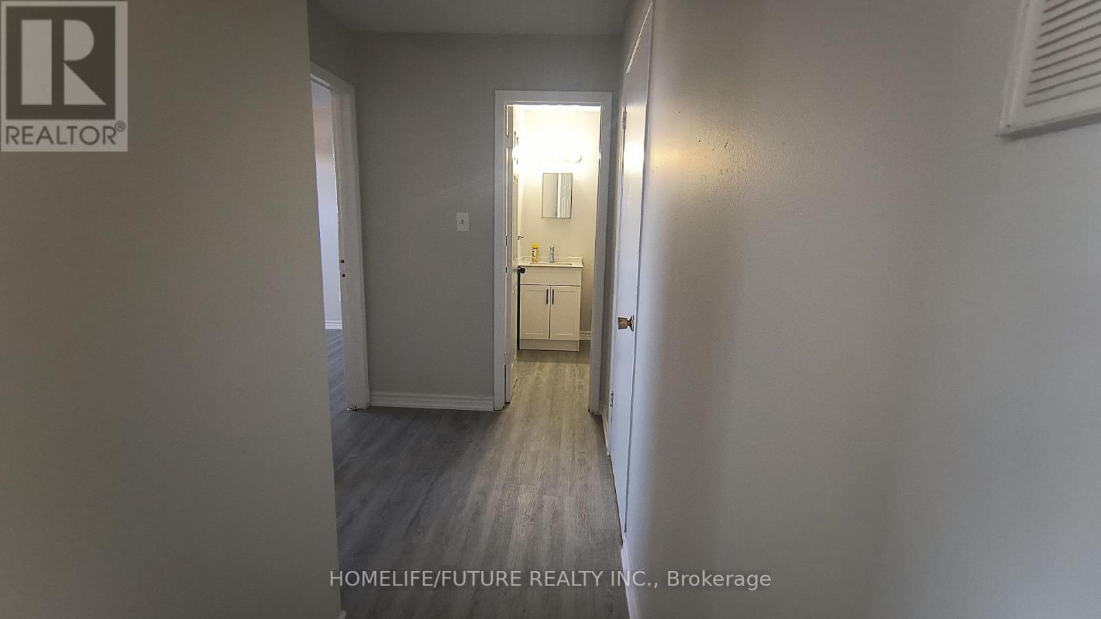 405 - 560 Bloor Street E Property Photo 15