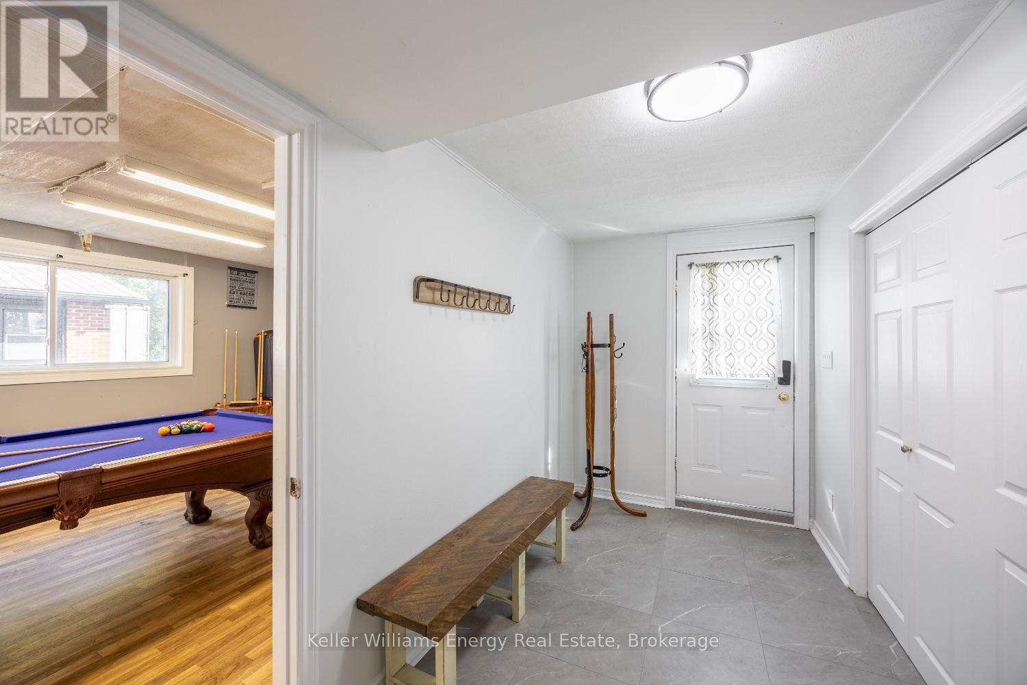 190 Church Street N Property Photo 18