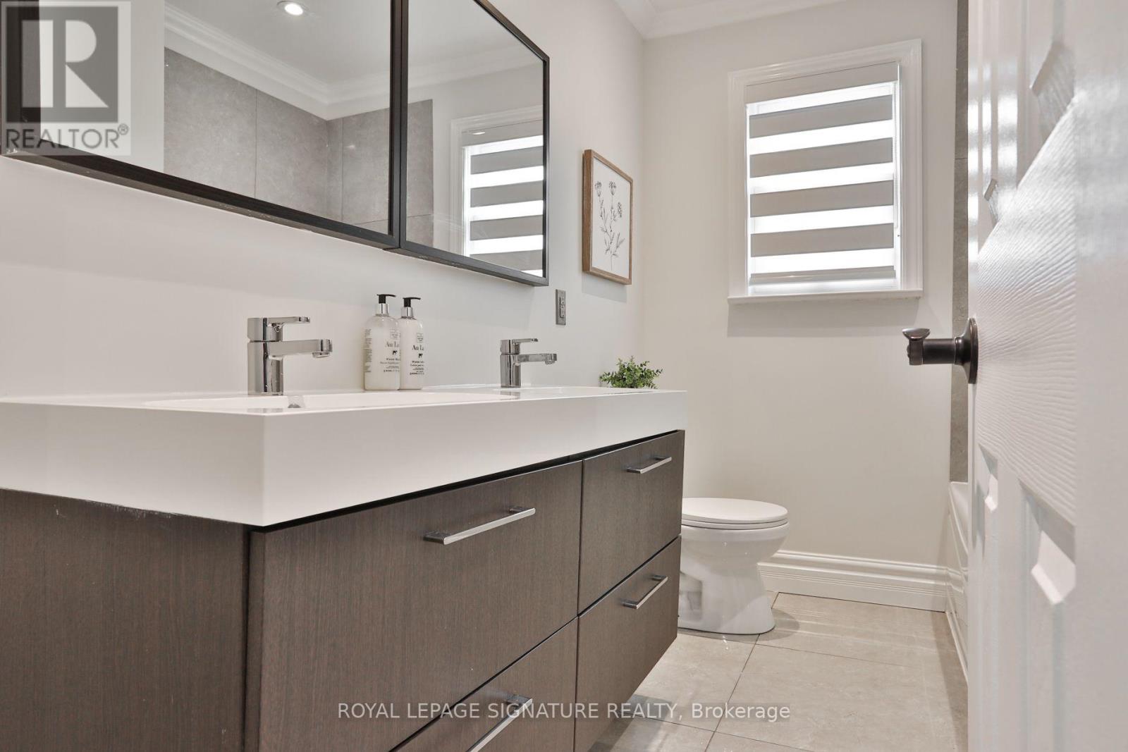 17 Flora Drive Property Photo 28