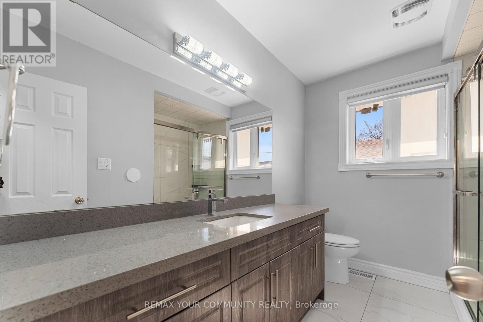 54 Saratoga Drive Property Photo 18