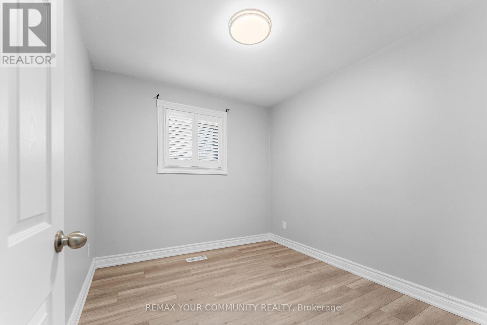 54 Saratoga Drive Property Photo 20
