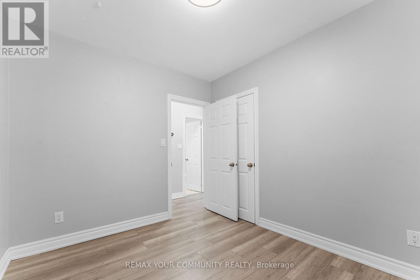 54 Saratoga Drive Property Photo 21