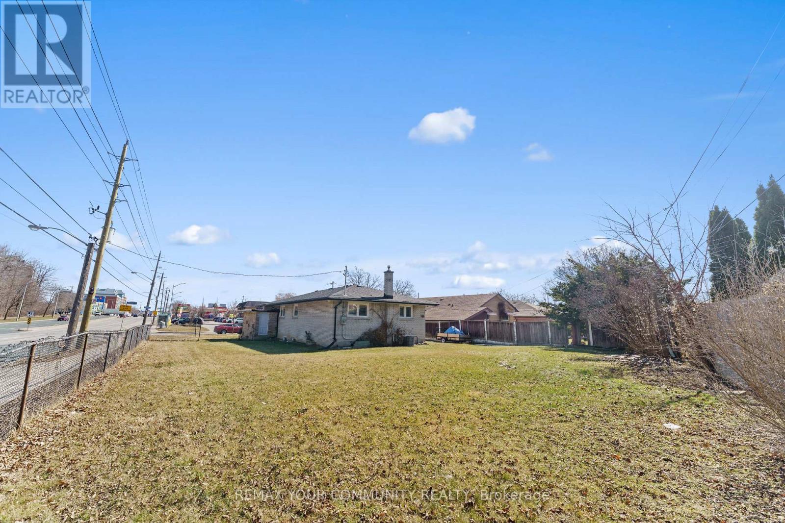 54 Saratoga Drive Property Photo 30