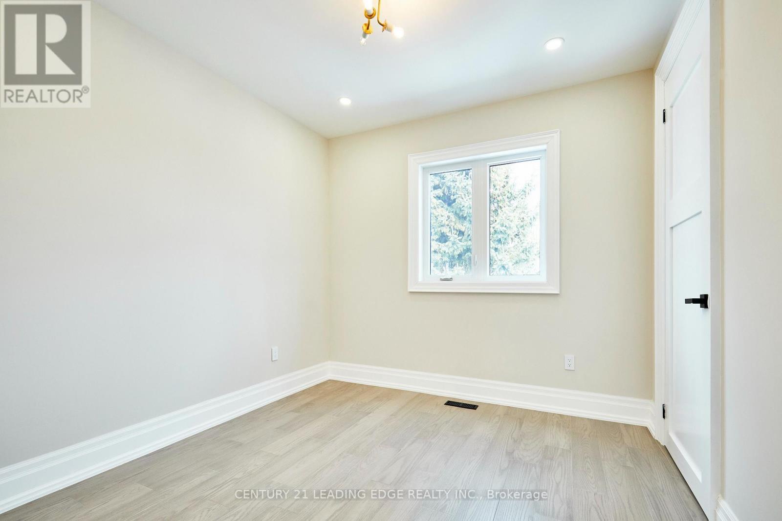 50 Dorset Road Property Photo 21