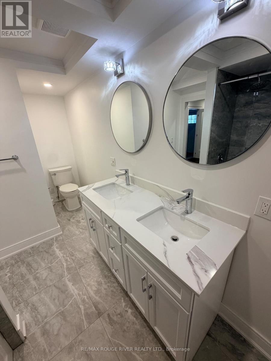 Upper - 131 John Street E Property Photo 15