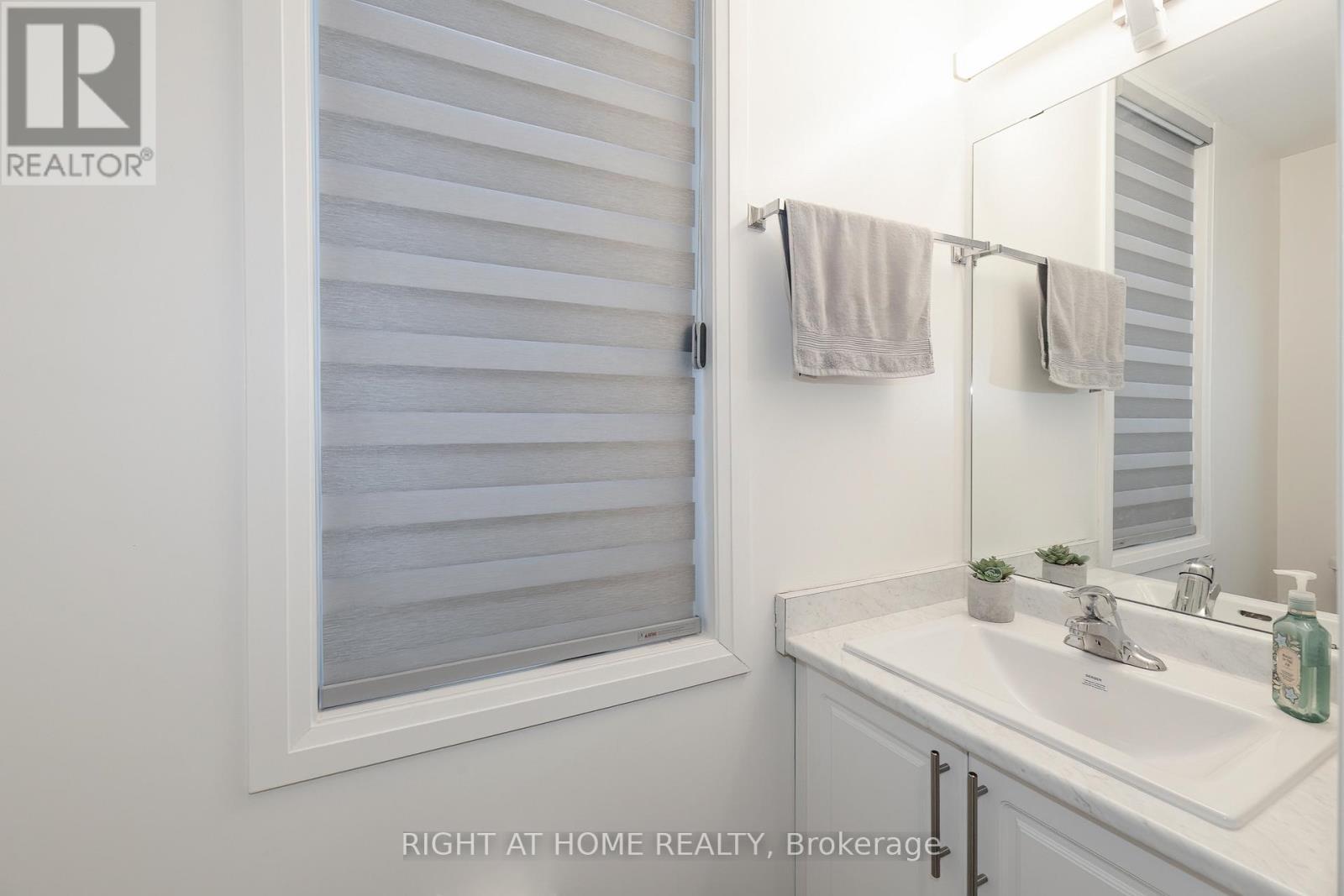 30 Caspian Square Property Photo 30