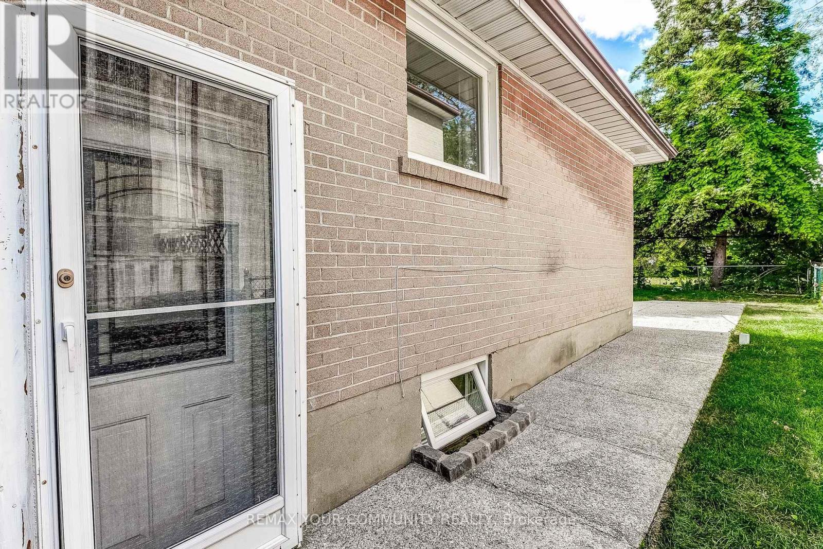 53 Glory Crescent Property Photo 25