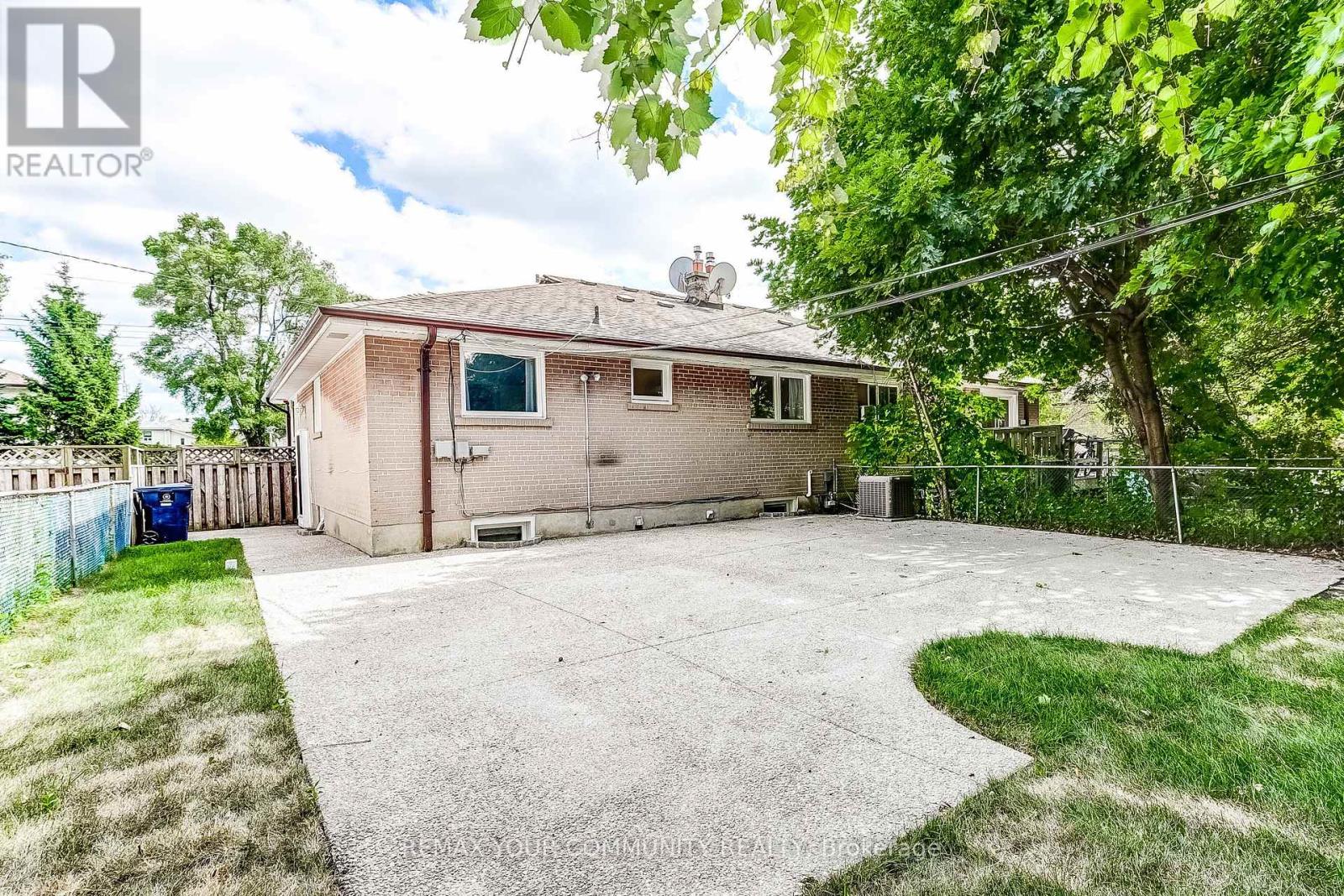 53 Glory Crescent Property Photo 26