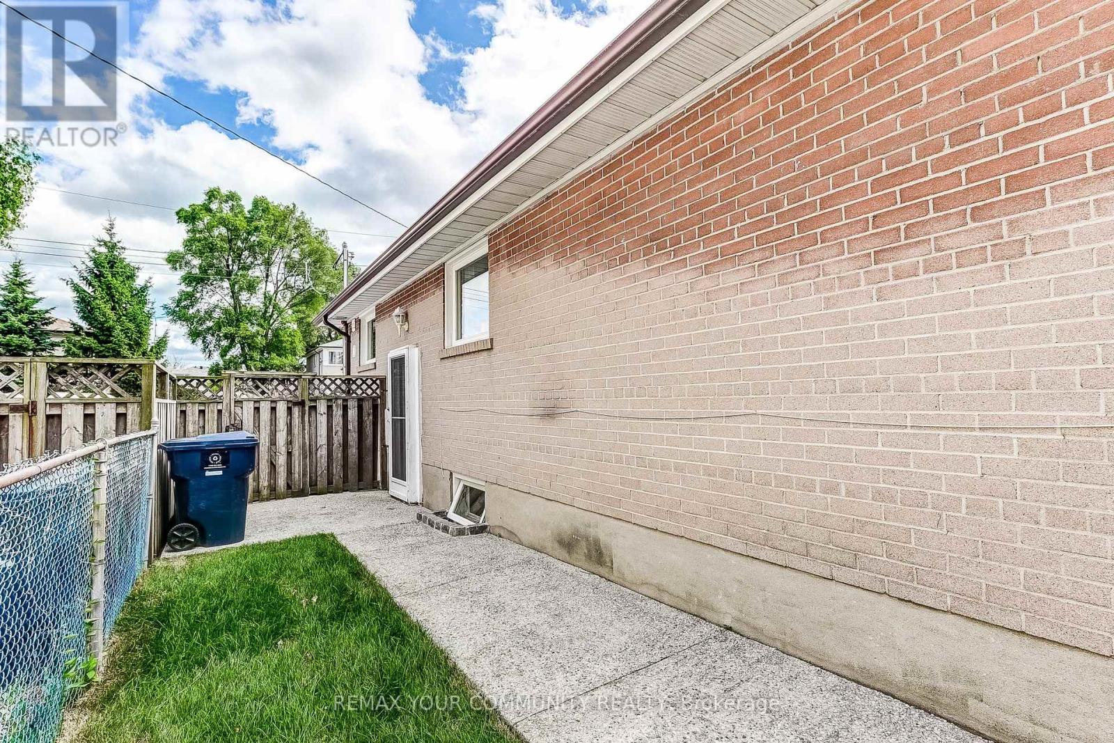 53 Glory Crescent Property Photo 28