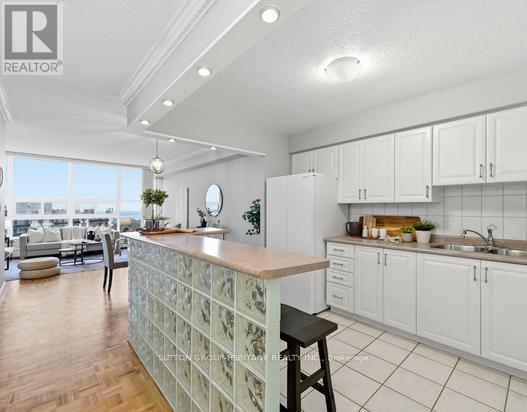 Ph07 - 3380 Eglinton Avenue E Property Photo 5
