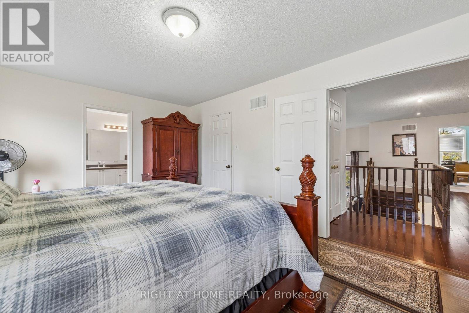 13 Weston Crescent Property Photo 15