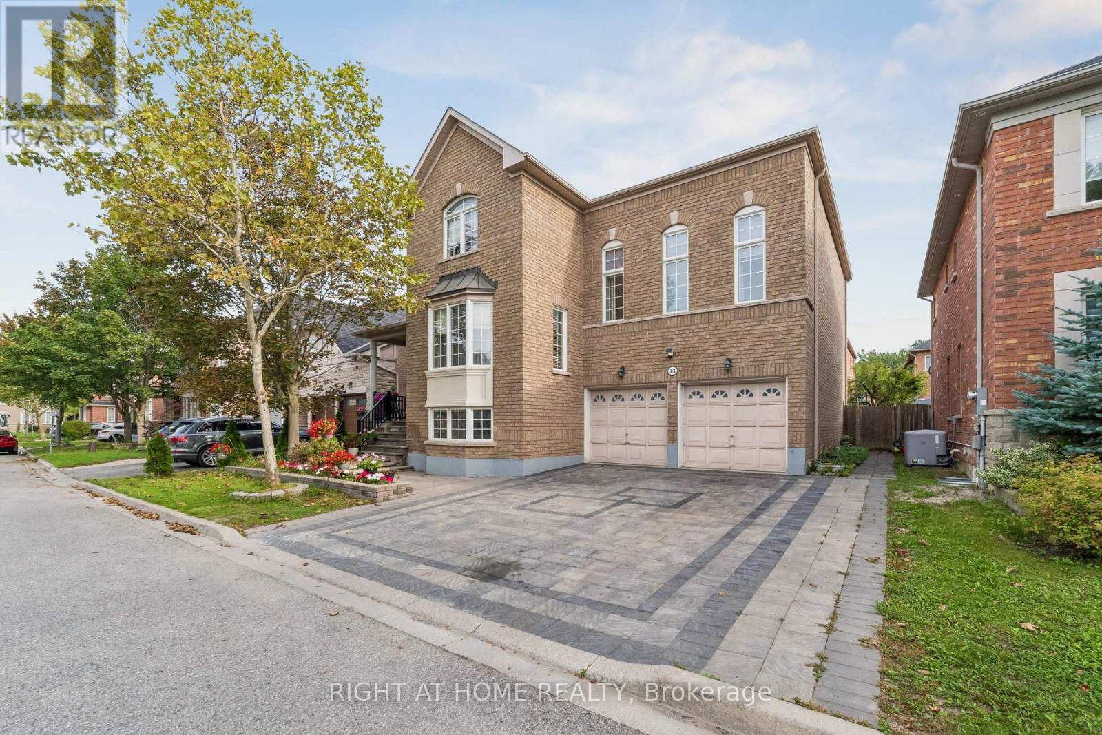 13 Weston Crescent Property Photo 17