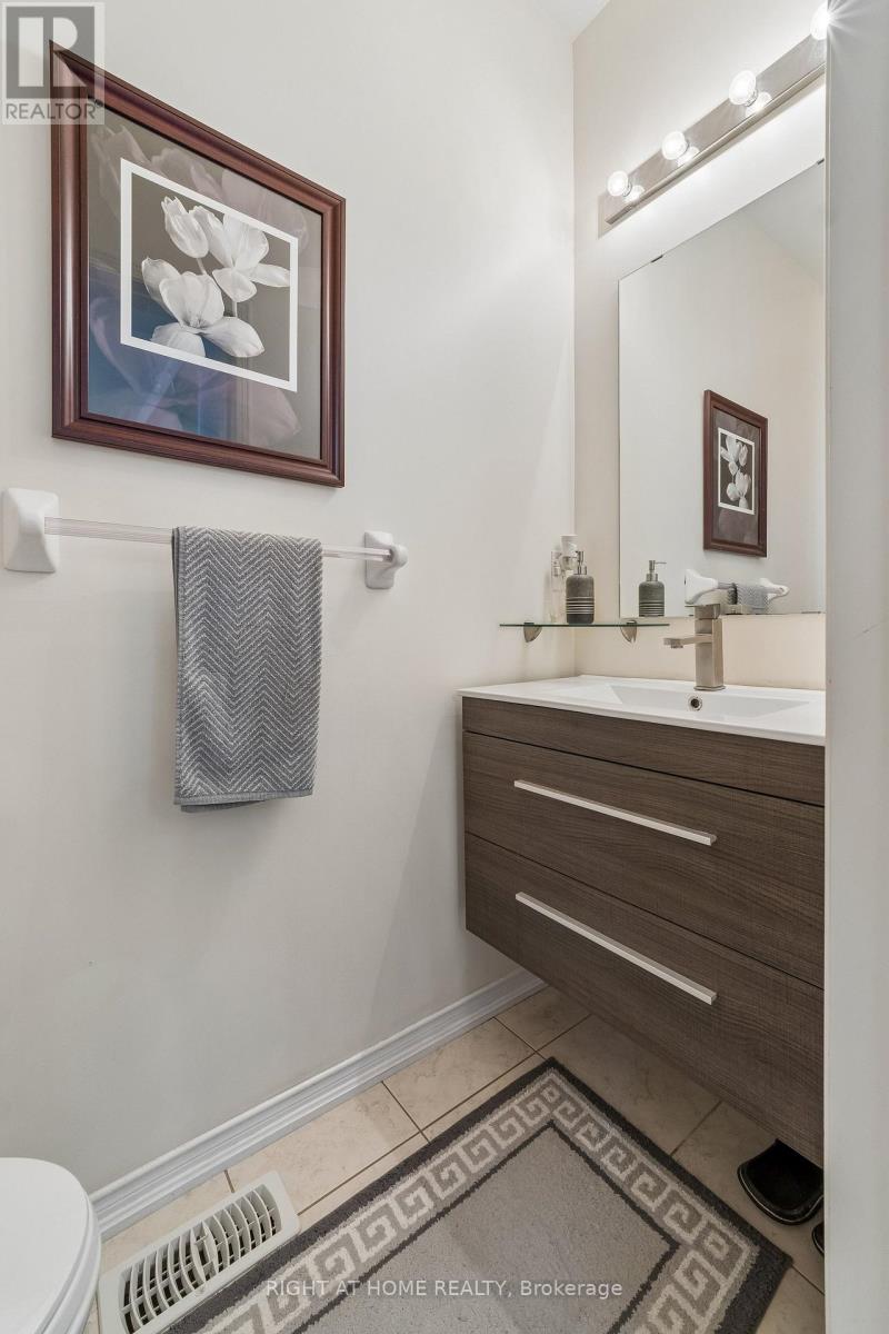 13 Weston Crescent Property Photo 41