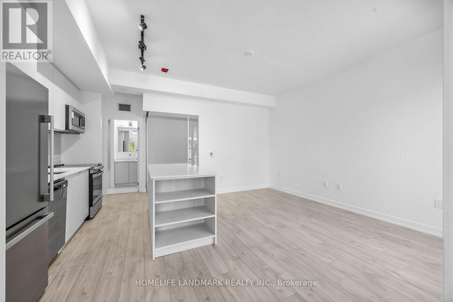 5 - 172 Clonmore Drive Property Photo 2