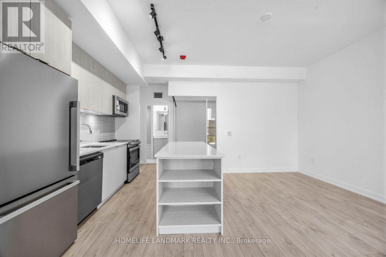 5 - 172 Clonmore Drive Property Photo 7