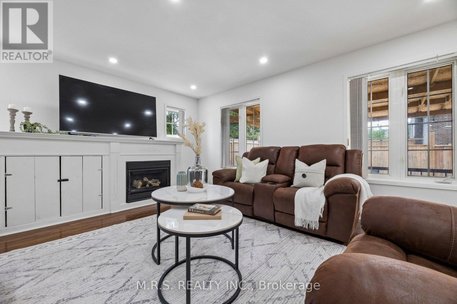 1408 Aldergrove Court Property Photo 15