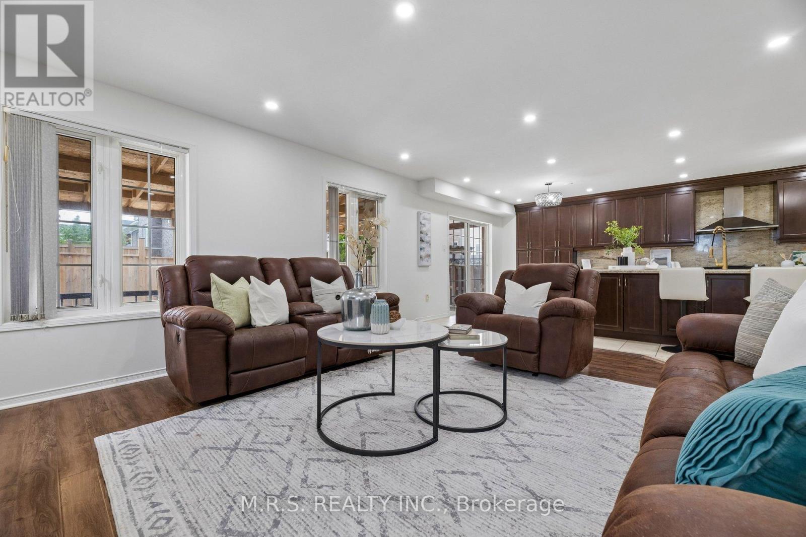 1408 Aldergrove Court Property Photo 16