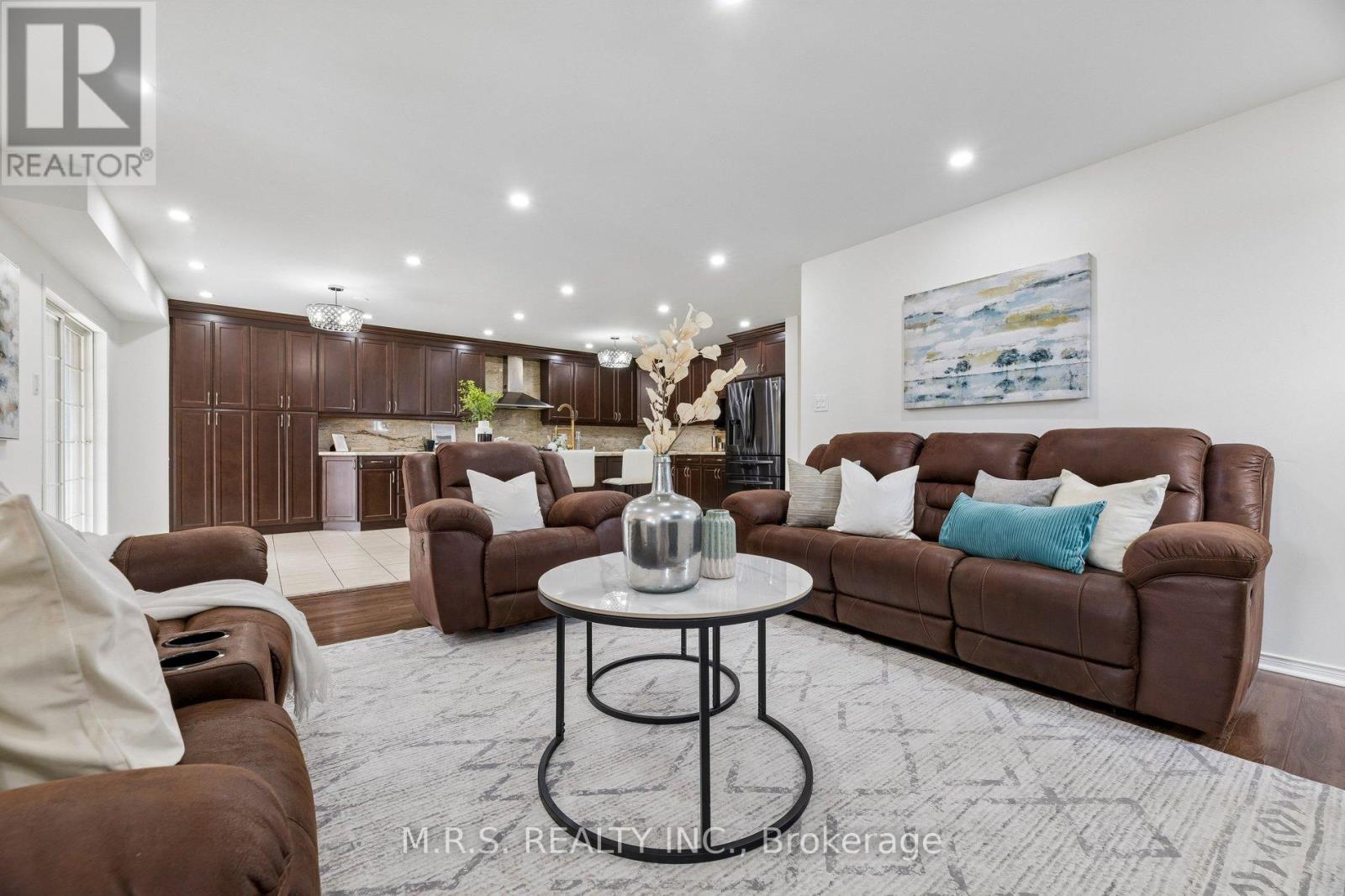 1408 Aldergrove Court Property Photo 17