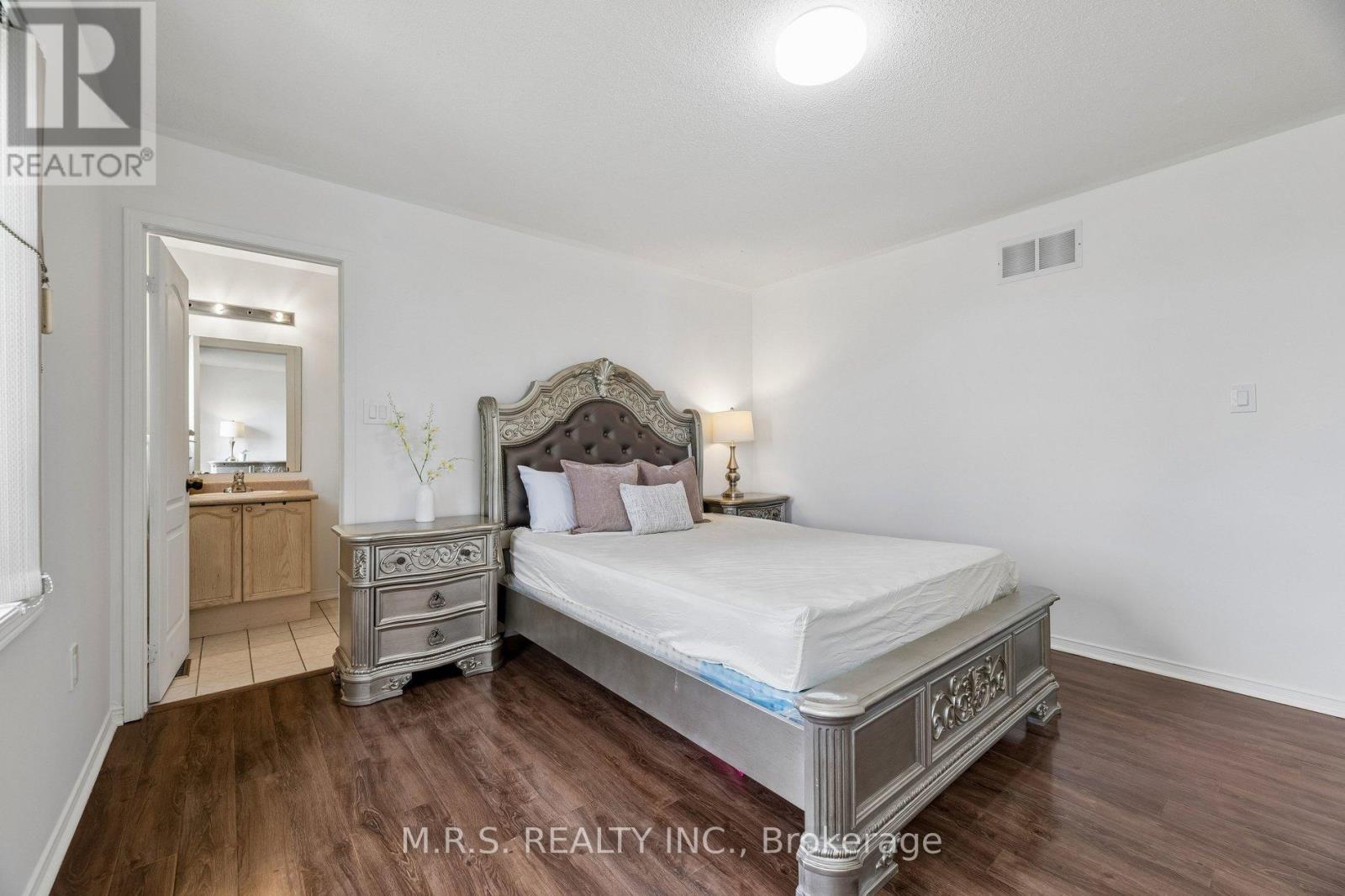 1408 Aldergrove Court Property Photo 25
