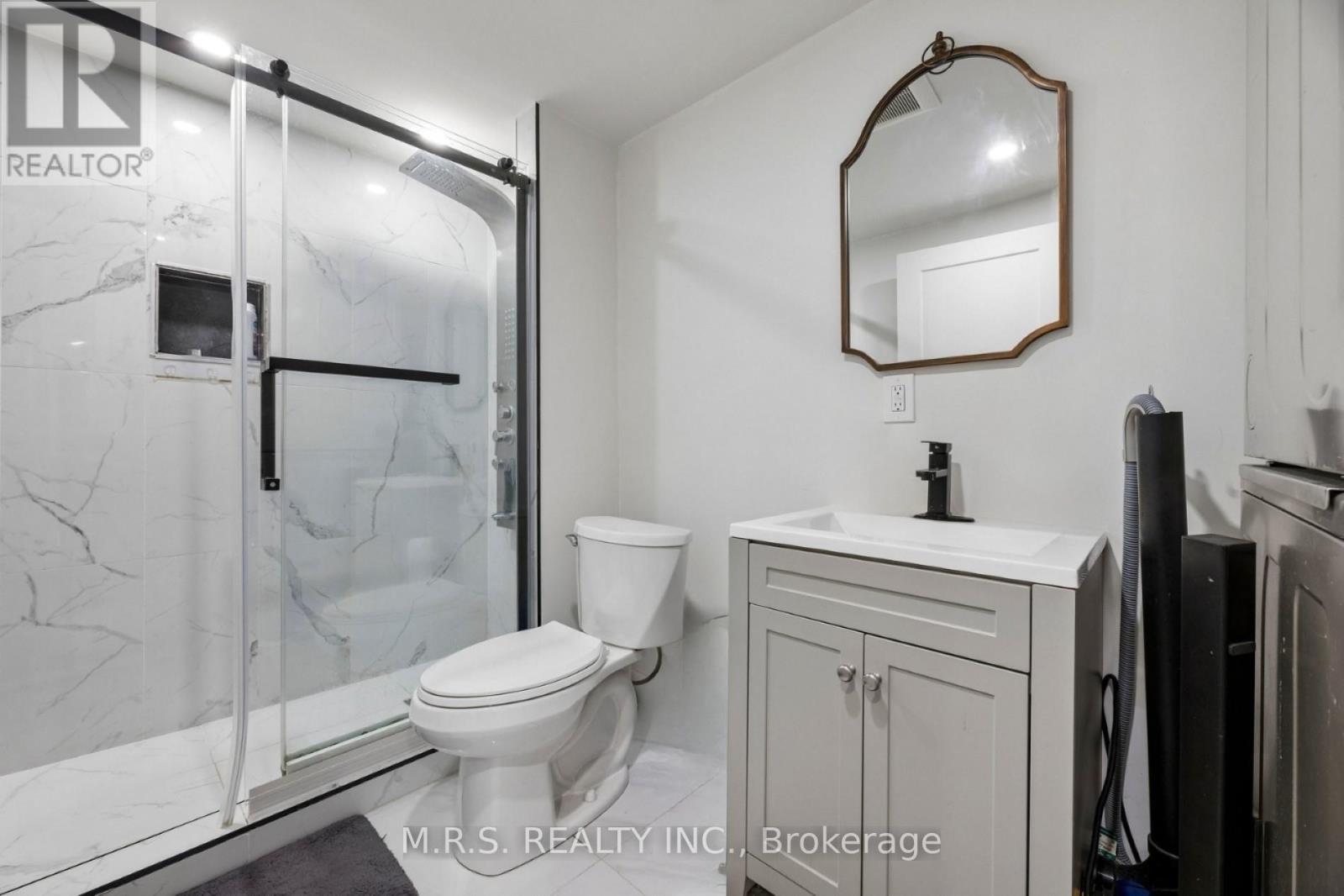 1408 Aldergrove Court Property Photo 36