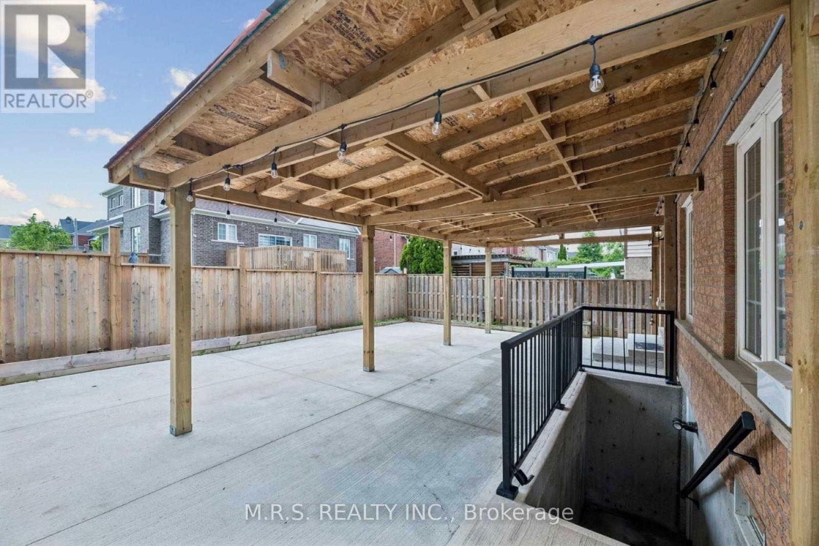 1408 Aldergrove Court Property Photo 39
