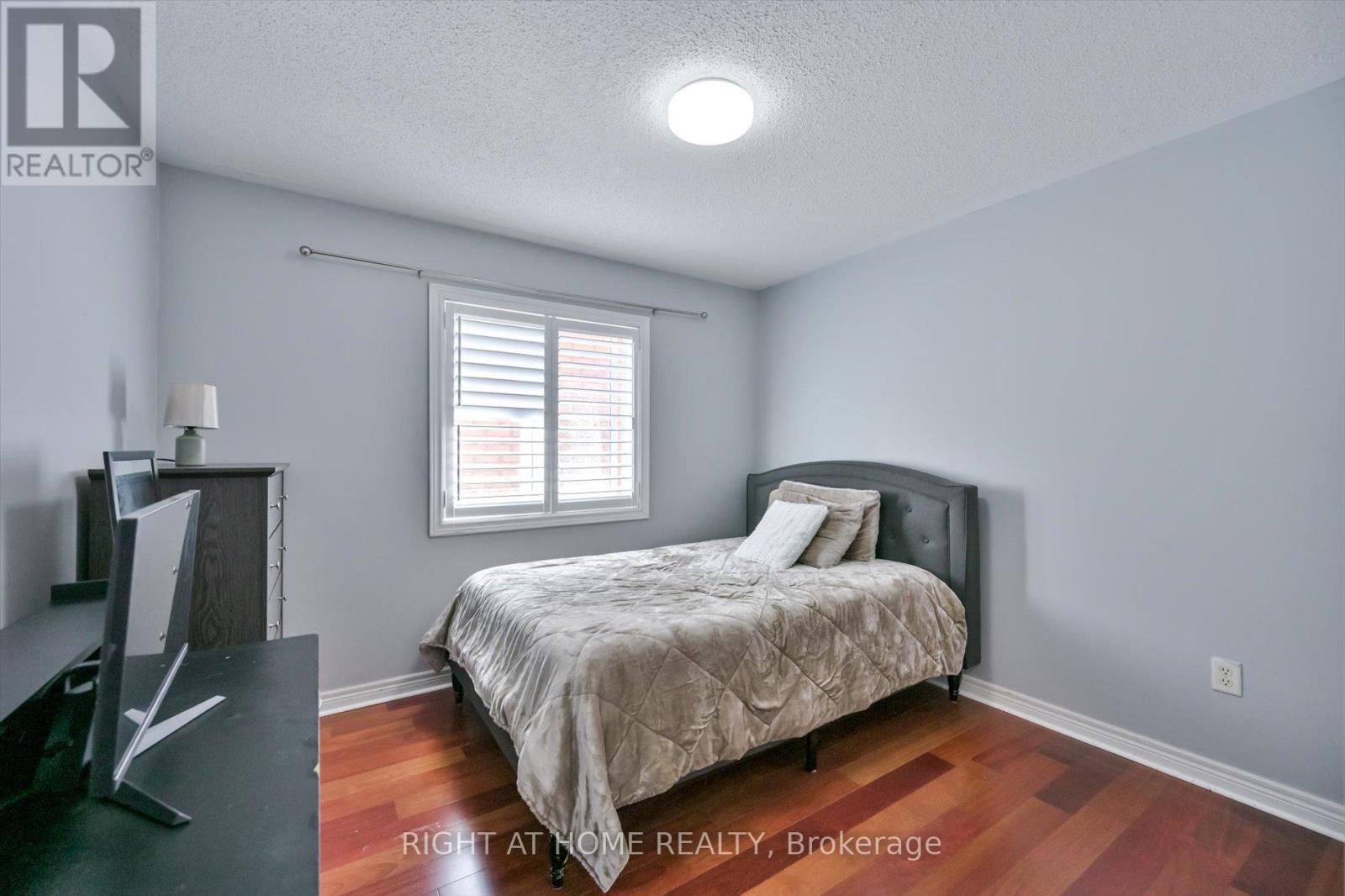 57 Hopkinson Crescent Property Photo 32