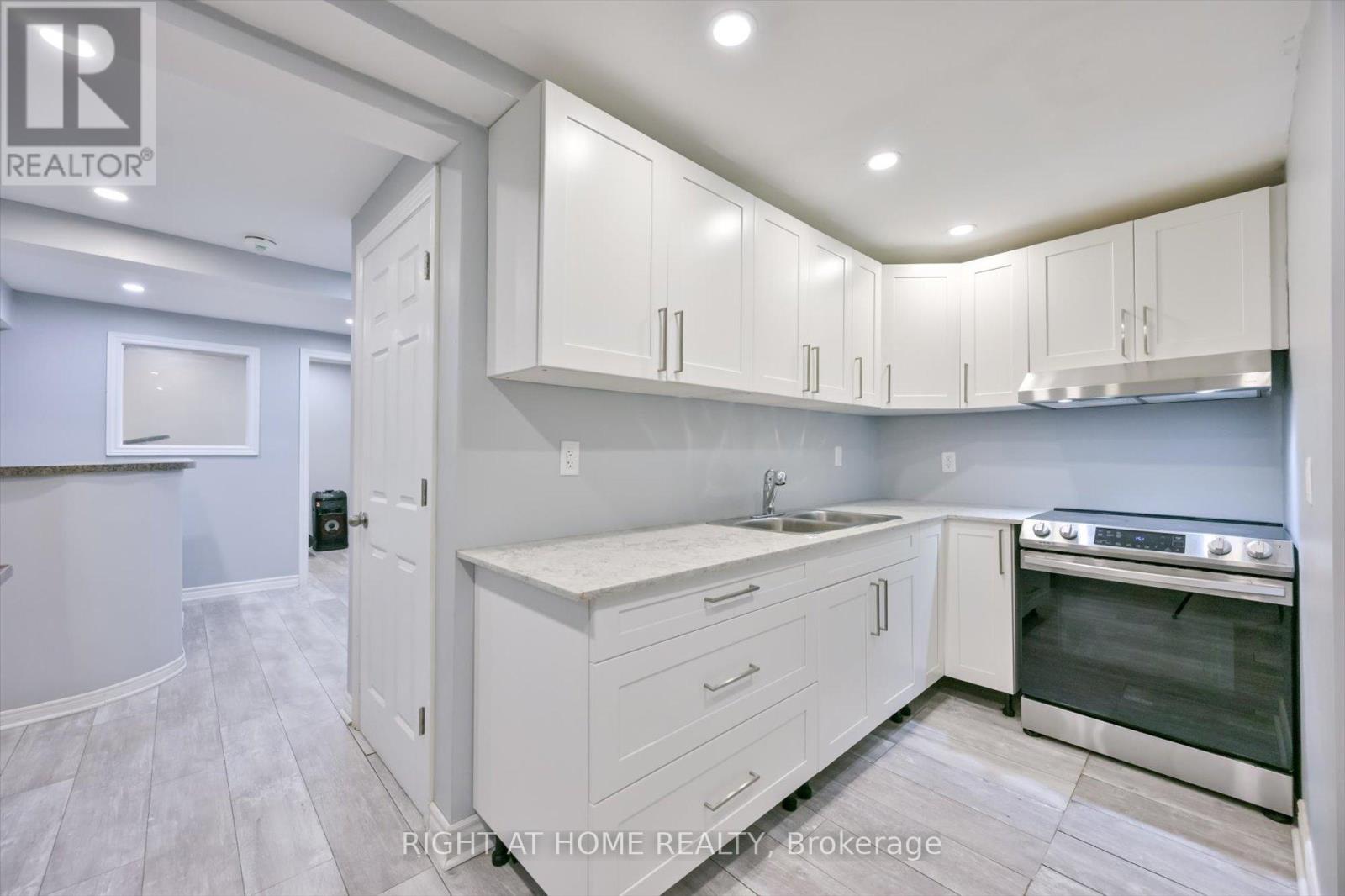 57 Hopkinson Crescent Property Photo 39