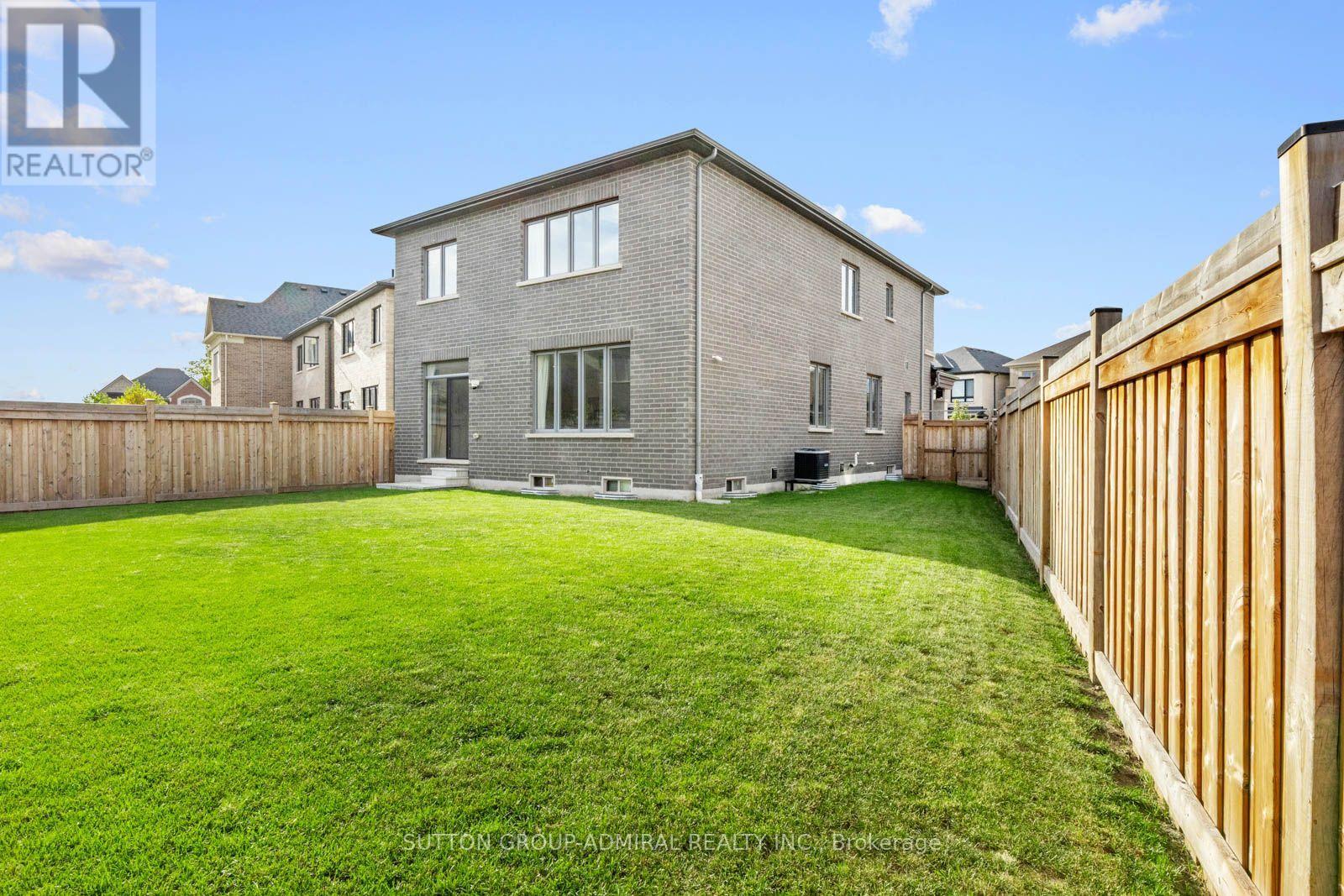 7 Priory Drive Property Photo 39