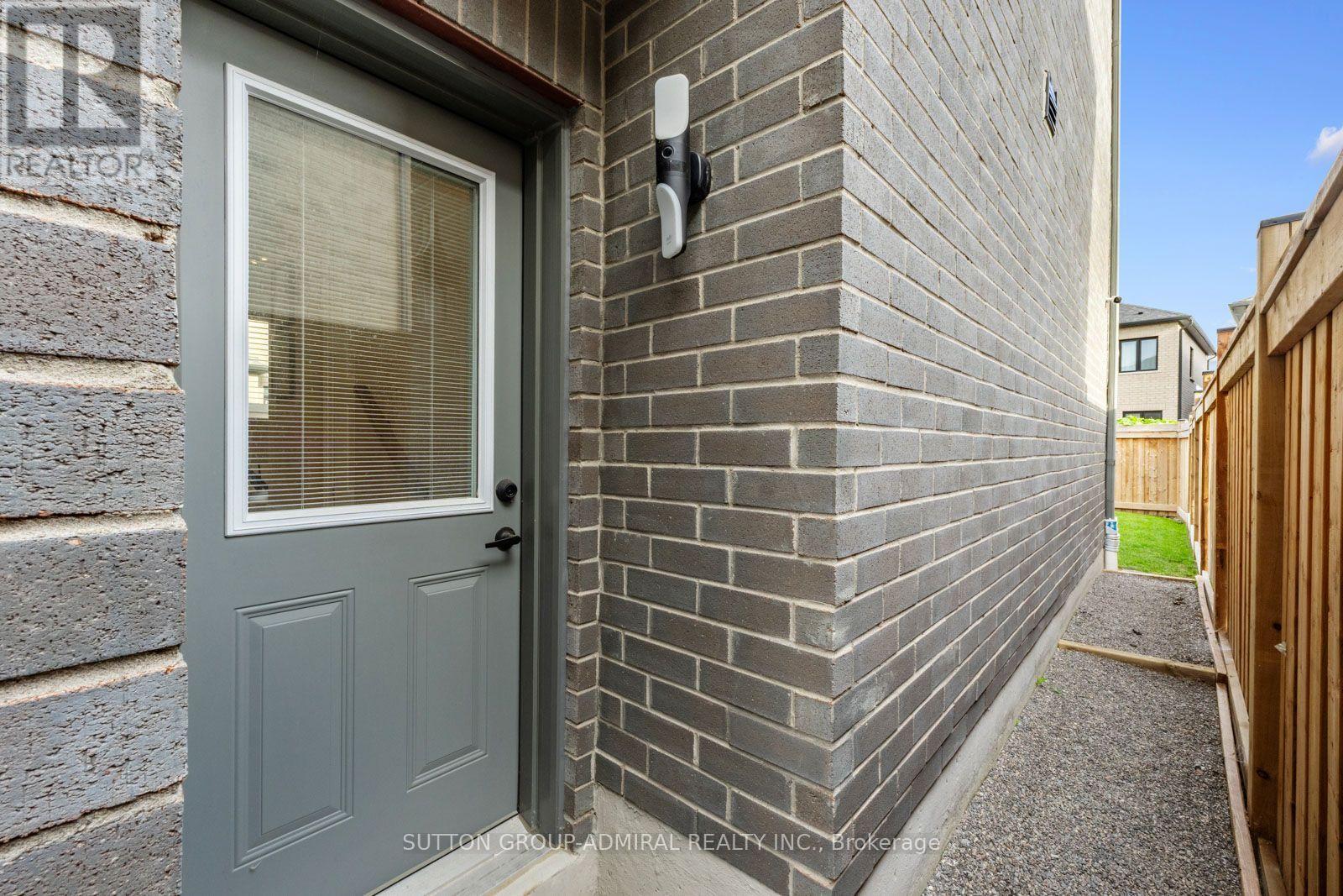 7 Priory Drive Property Photo 42