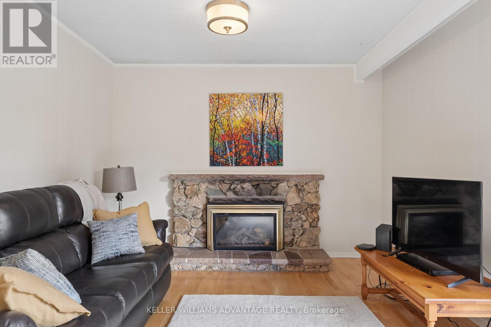 128 Holmcrest Trail Property Photo 8
