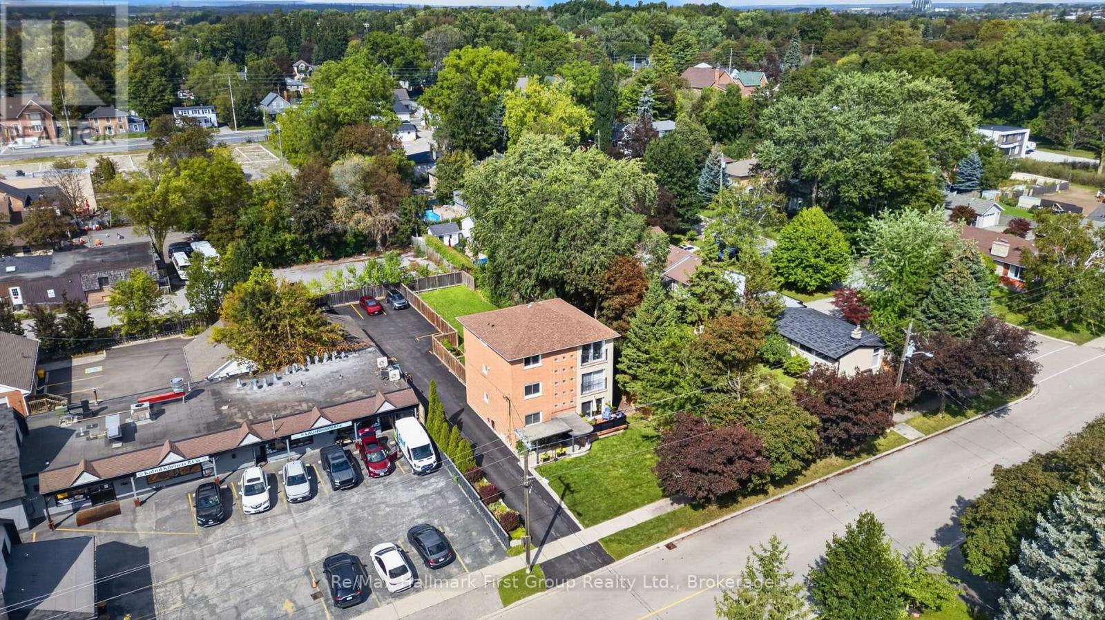 10 Lincoln Street Property Photo 2