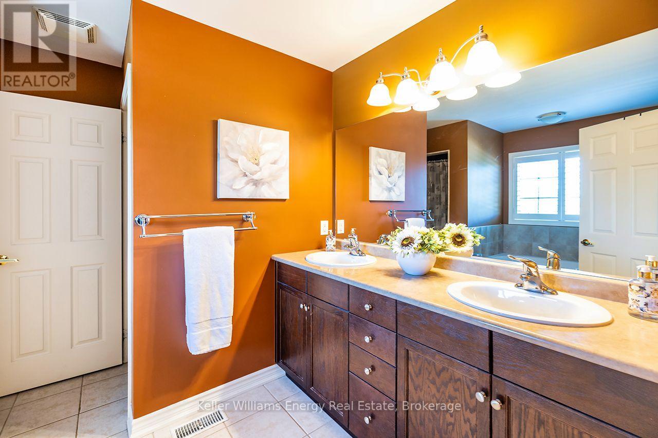 409 Harris Street Property Photo 25