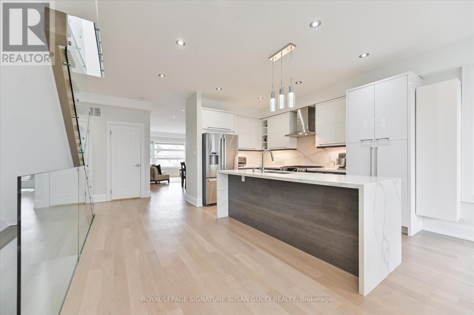 69 Holmstead Avenue Property Photo 17