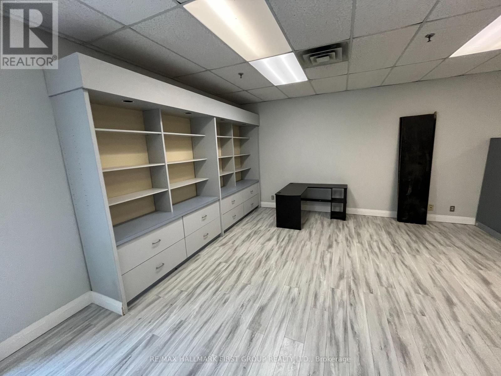 A - 901 Dillingham Road Property Photo 4