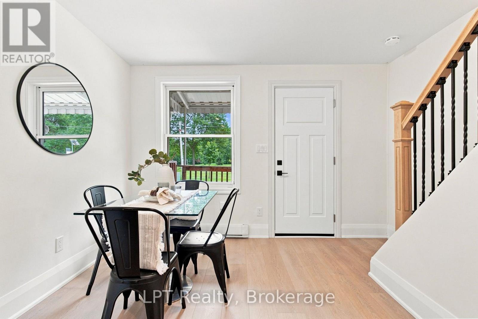 112 Olive Avenue Property Photo 3