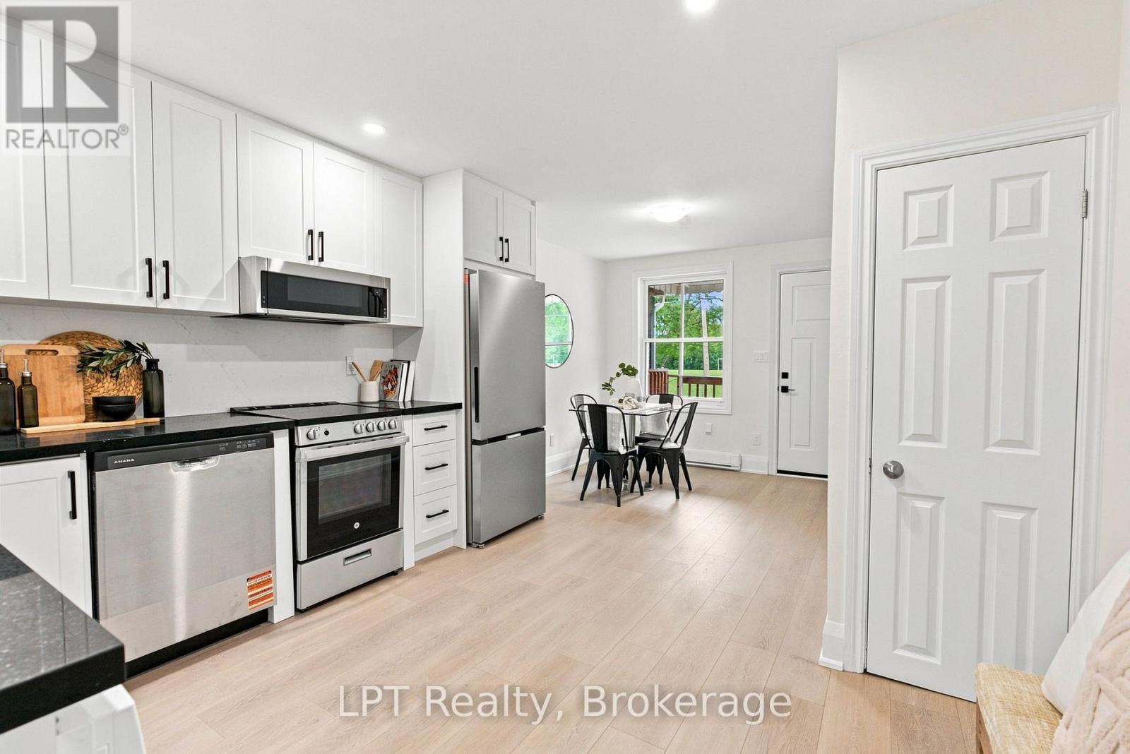 112 Olive Avenue Property Photo 11
